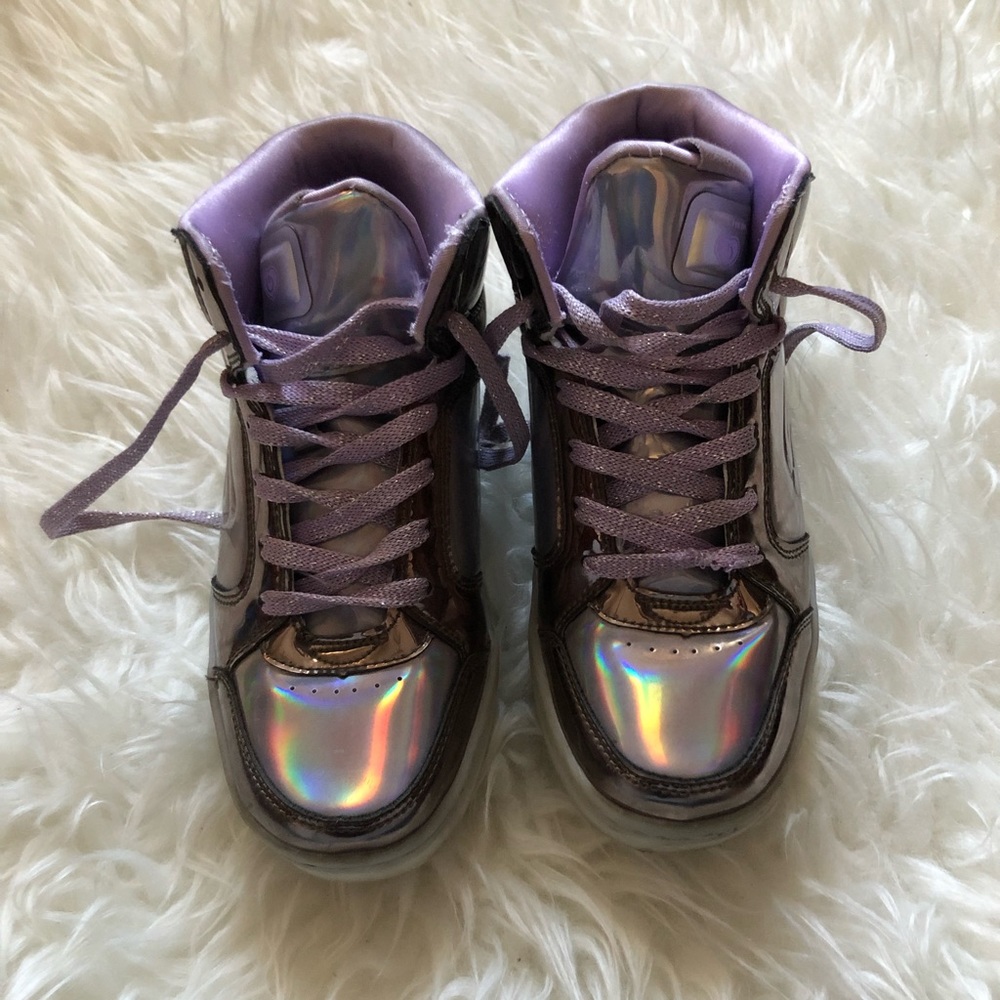 GIRLS SKETCHER PURPLE METALLIC LIKE SNEAKERS - Picture 2 of 5